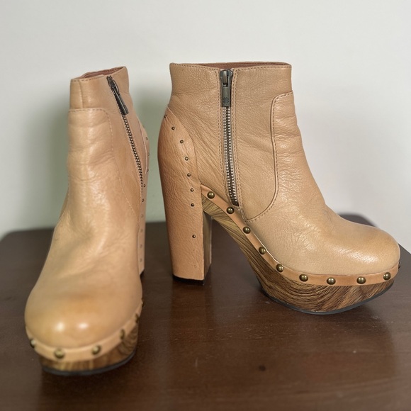 Lucky Brand Terrace Platform Boot - Picture 5 of 7